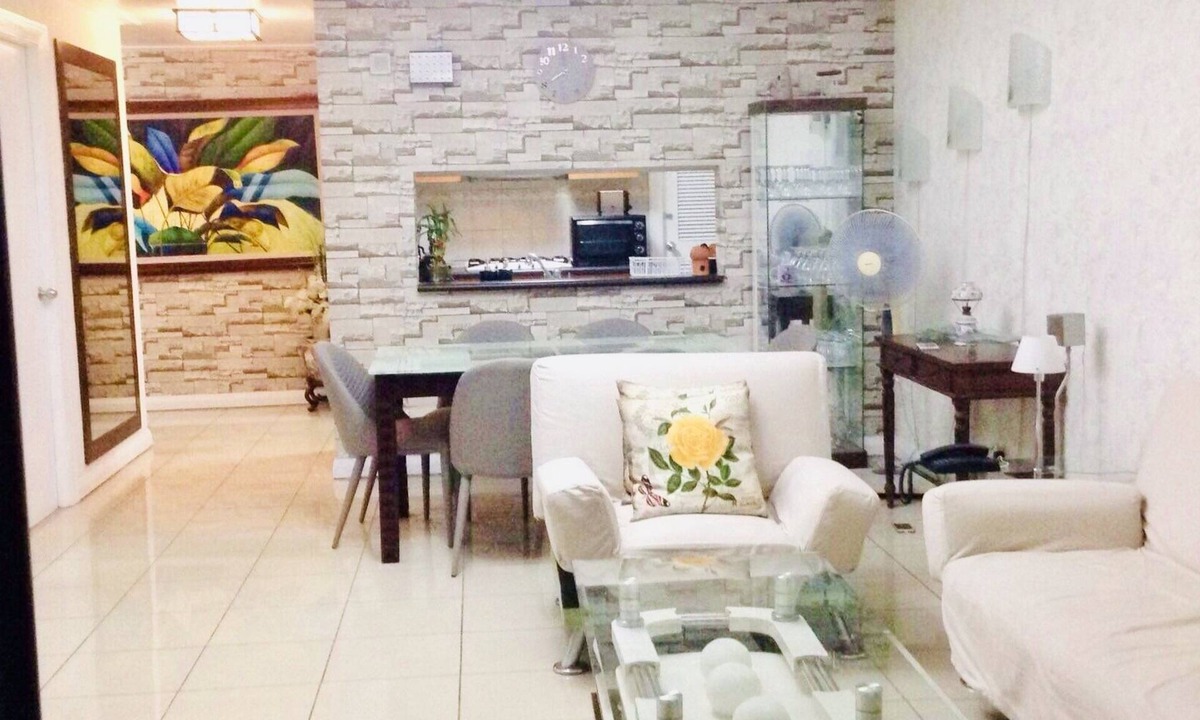 Barangay 670 Apartment | 1-BR Robinson Place Residences, 68 sqm. Condo