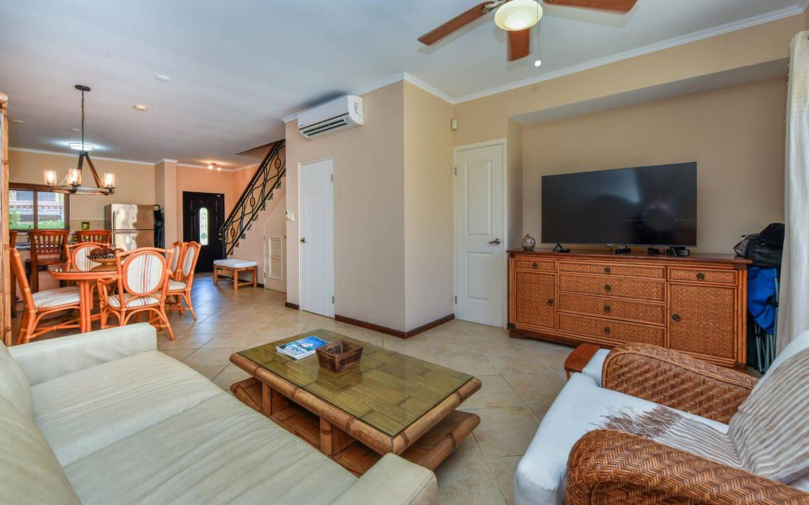 Gold Coast House | 100 m² House ∙ 2 bedrooms ∙ 4 guests