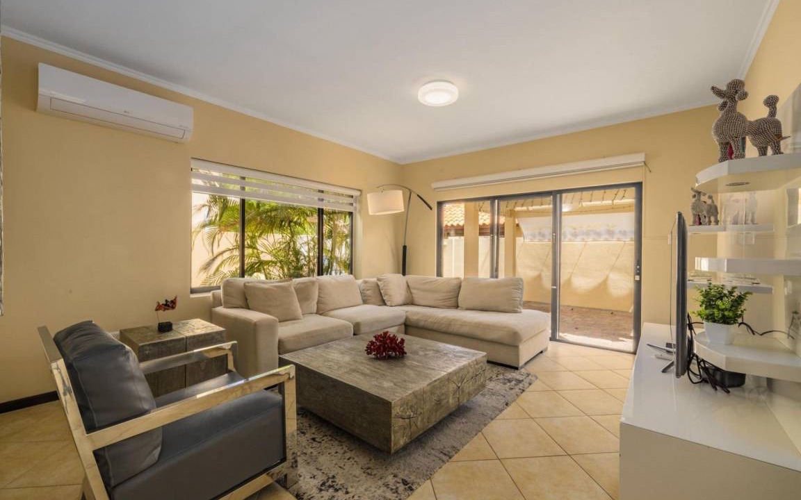 Gold Coast Villa | 300 m² Villa ∙ 4 bedrooms ∙ 8 guests