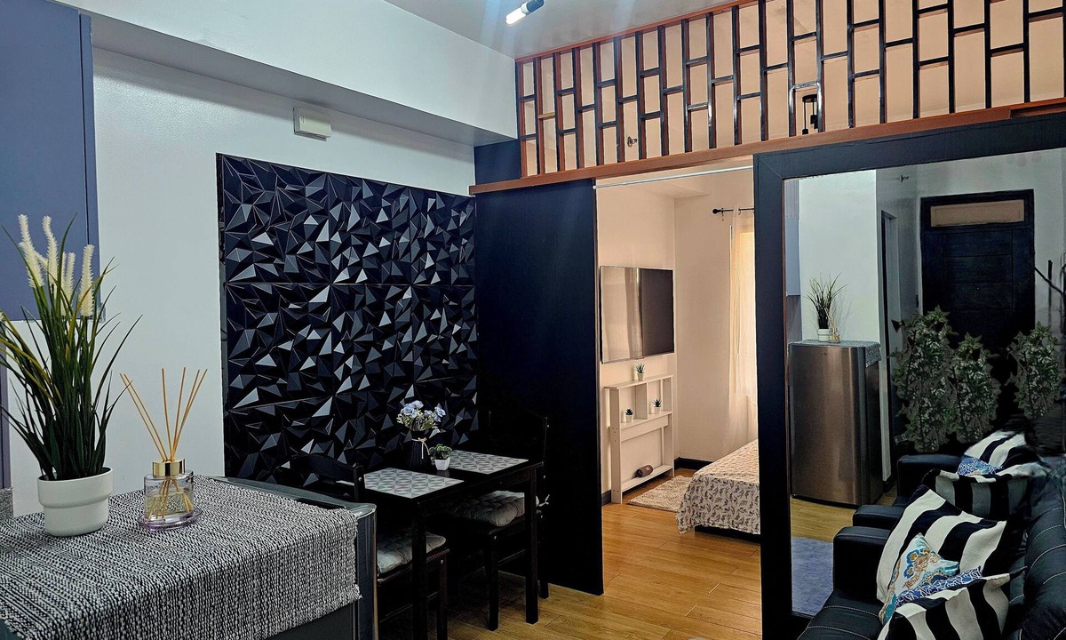San Dionisio Apartment | Affordable Condo Unit at Paseo Verde in Las Pinas - Sleeps 2 Adults & 2 Children
