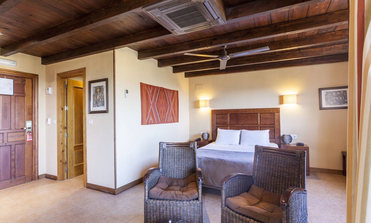 Lanjaron Hotel | Alcadima