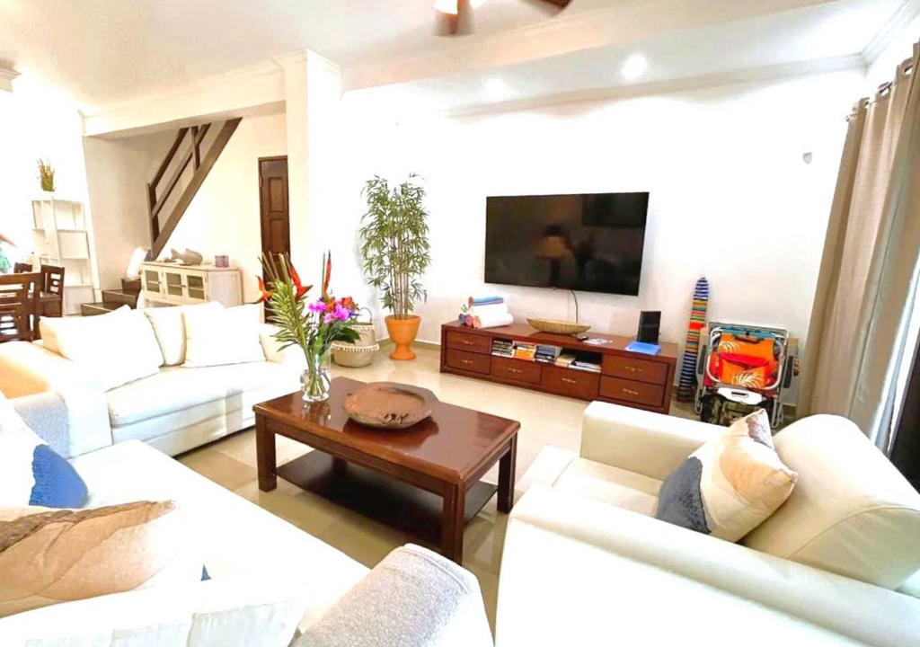 Palm Beach House | Aruba Breeze Condo B7