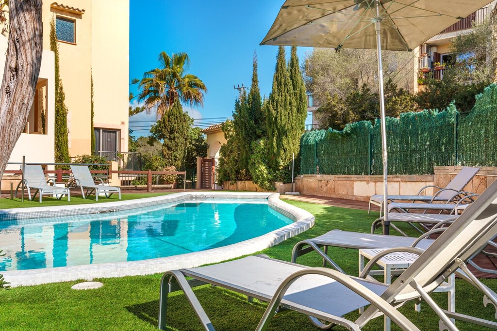 Cala Ferrera Apartment | Beautiful “Ferrera Luxe Apartamento 702” close to the Beach with Pool, Wi-Fi, A/C, Terrace & Garden; Parking Available