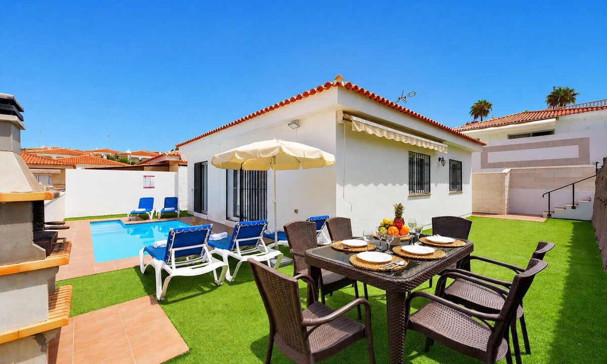 Callao Salvaje House | BEAUTIFUL HOLIDAY HOME 273 WITH PRIVATE POOL