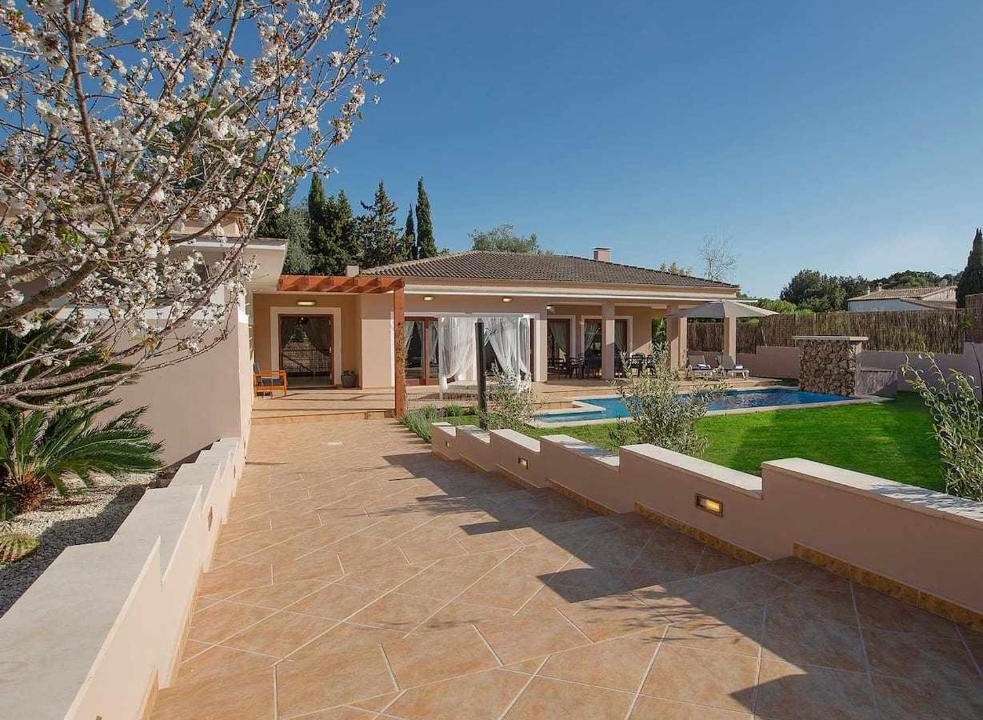 Crestatx Villa | Beautiful Mediterranean villa Villa Tramuntana