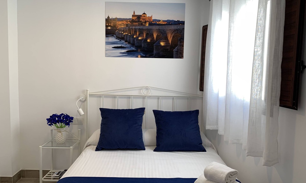 La Catedral House | Belmonte Rooms
