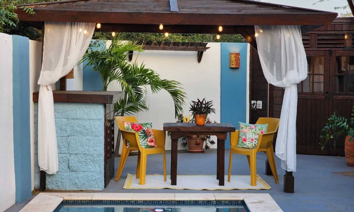 Kudawecha Villa | Cas Elysee: Romantic & Private 2BR/2BT Oasis with Plunge Pool-7 MD to Palm Beach