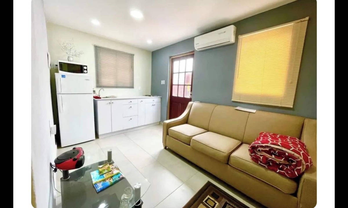 Oranjestad-West Apartment | Charming 1-bedroom apartment in welcoming Oranjestad with WiFi, AC, beach nearby