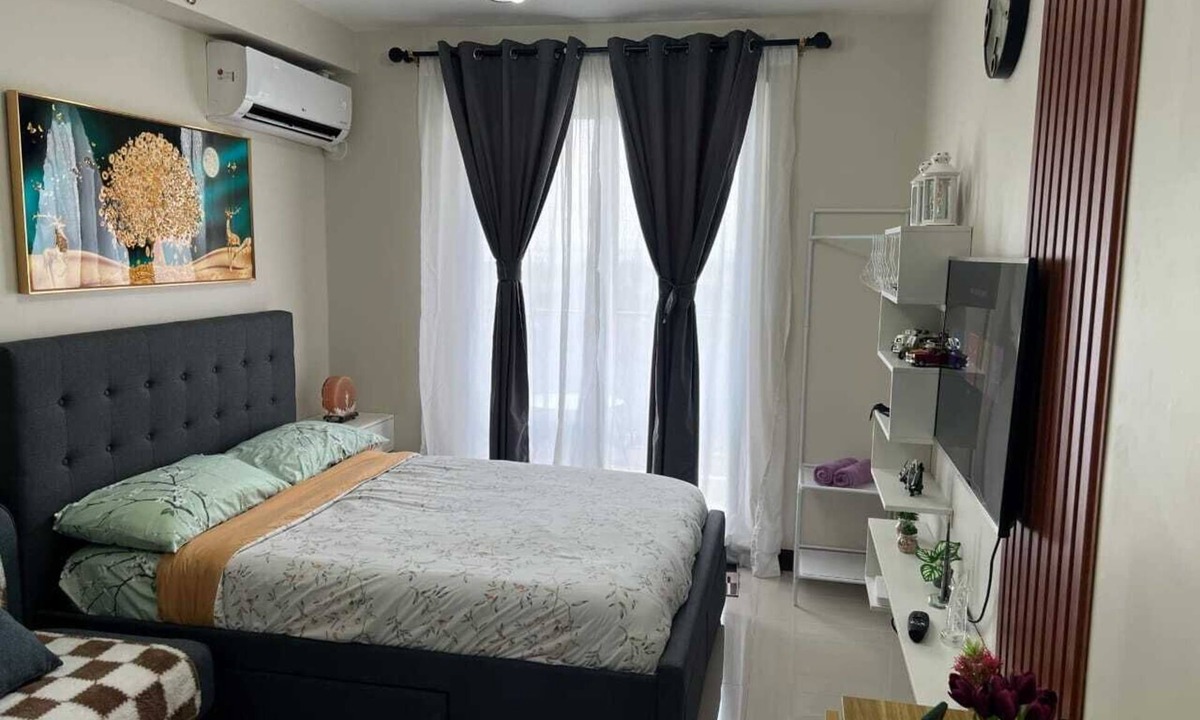 Lapu-Lapu Condo | Cozy condo with WiFi and AC in welcoming Lapu-Lapu City
