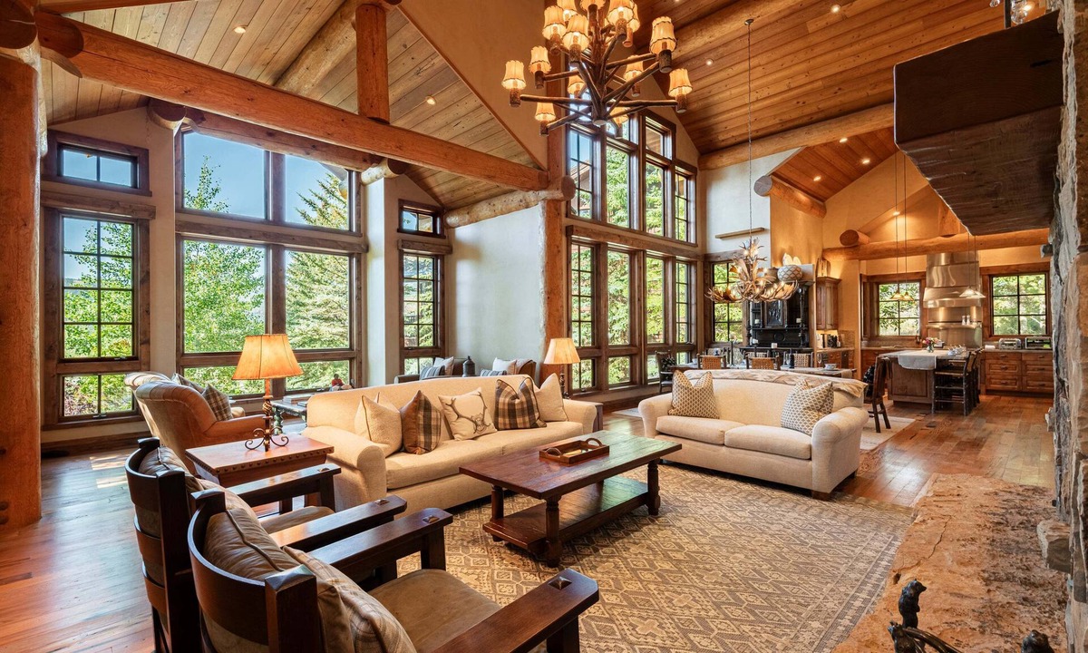 Deer Valley House | Deer Valley Ski Lodge + Hot Tub + dogs welcome
