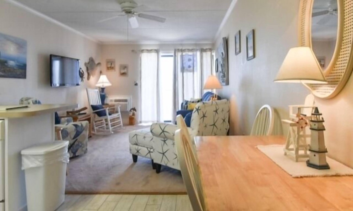 North Ocean City Condo | Direct Ocean Front just Steps from the beach in North Ocean City! Full Kitchen w/Dishwasher, Wifi