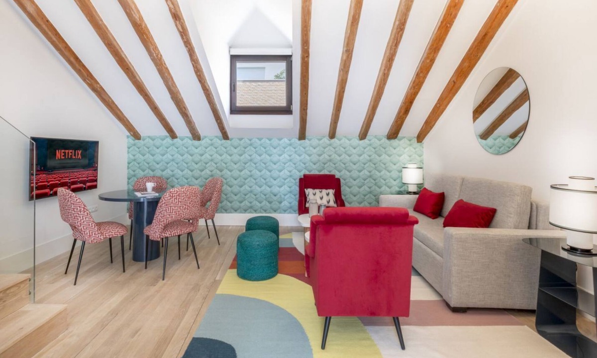 Chueca Apartment | Duplex 1 Dorm · Duplex 1 Dorm · Duplex 1 Bedroom Apartment - Chueca