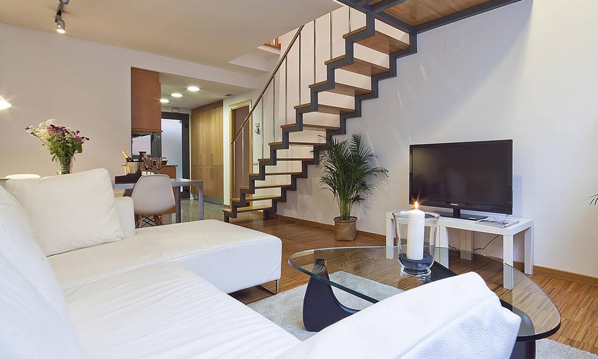 El Putget i Farro Apartment | Duplex with 3 habit 6 pax near the Teknon with access to pool - Free WiFi