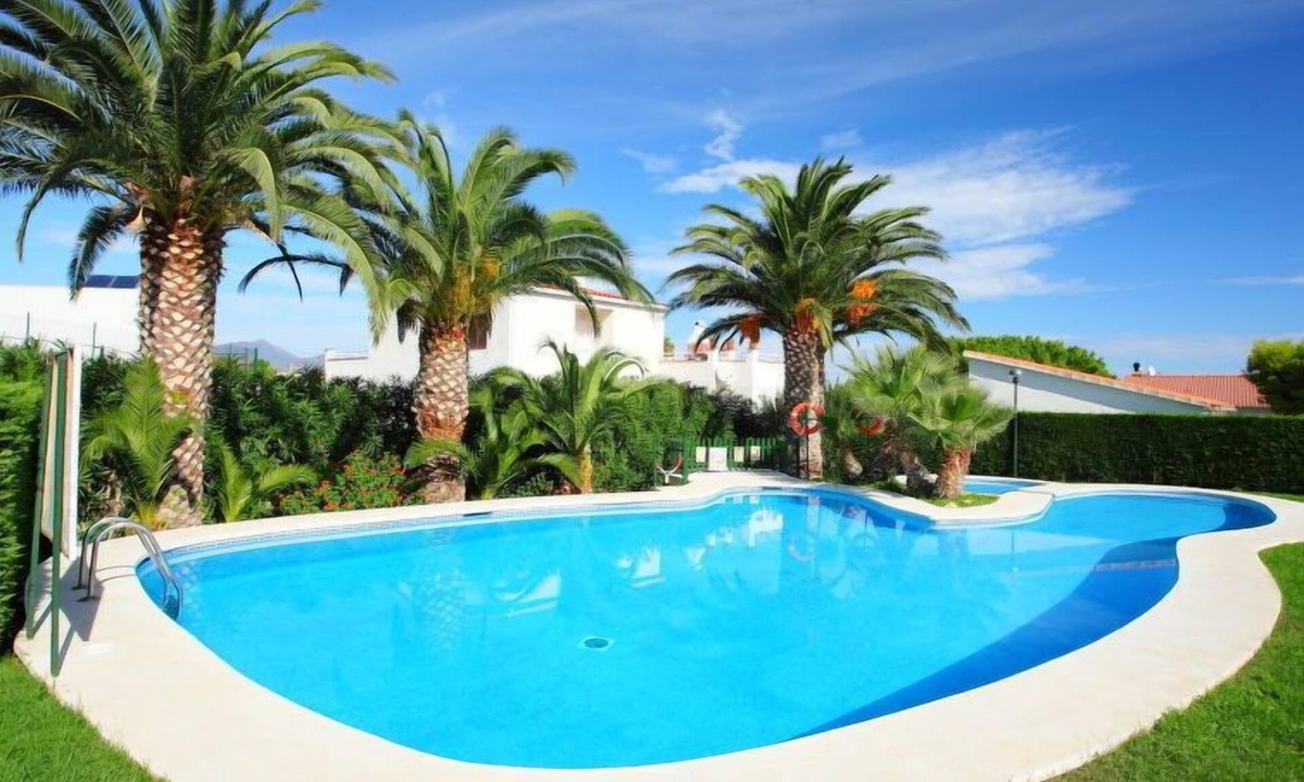 Llanca House | El Cubito by Interhome