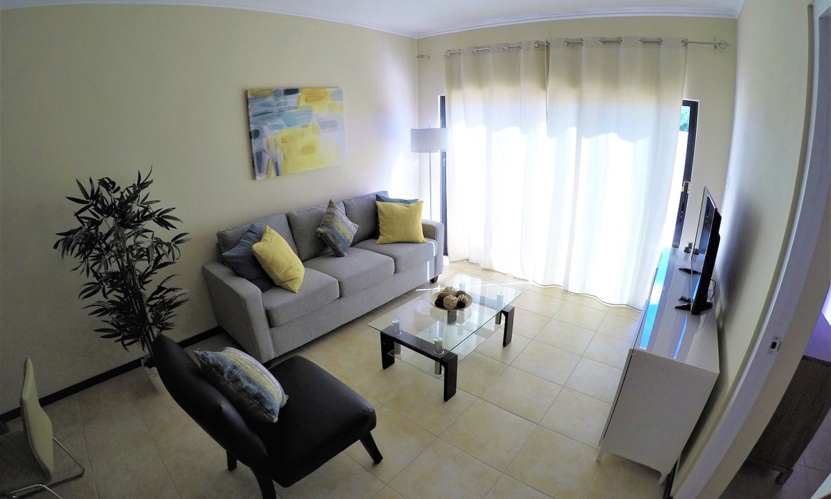 Malmok House | Gold Coast - Beautiful 2 Bedroom/2 Bathroom Town House