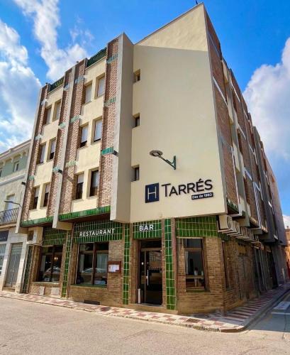 Angles House | Hostal Tarrés