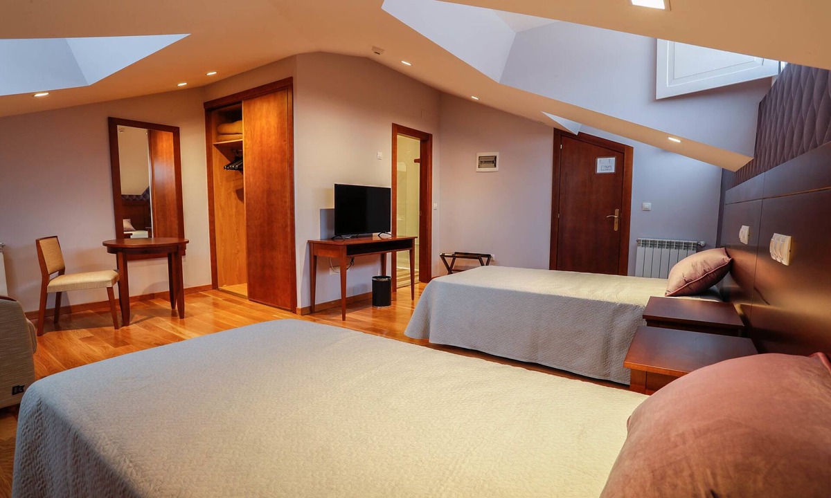 Pravia Hotel | Hotel Rey Silo
