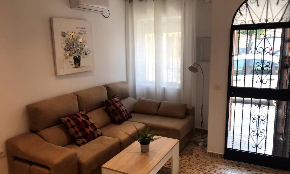 Distrito Sur Apartment | House with patio next to the river of Córdoba