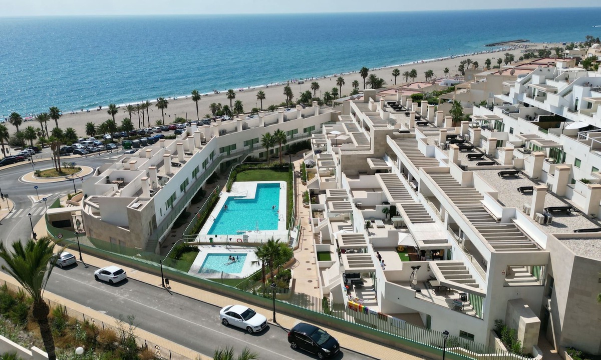 La Parata Apartment | La Invencible Mojacar apartment on the beachfront