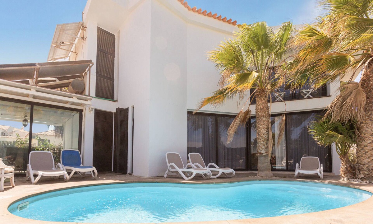 Complejo turistico Amarilla Golf Villa | Lovely 4 Bed Villa to rent in Amarilla Golf with heated pool and sea views