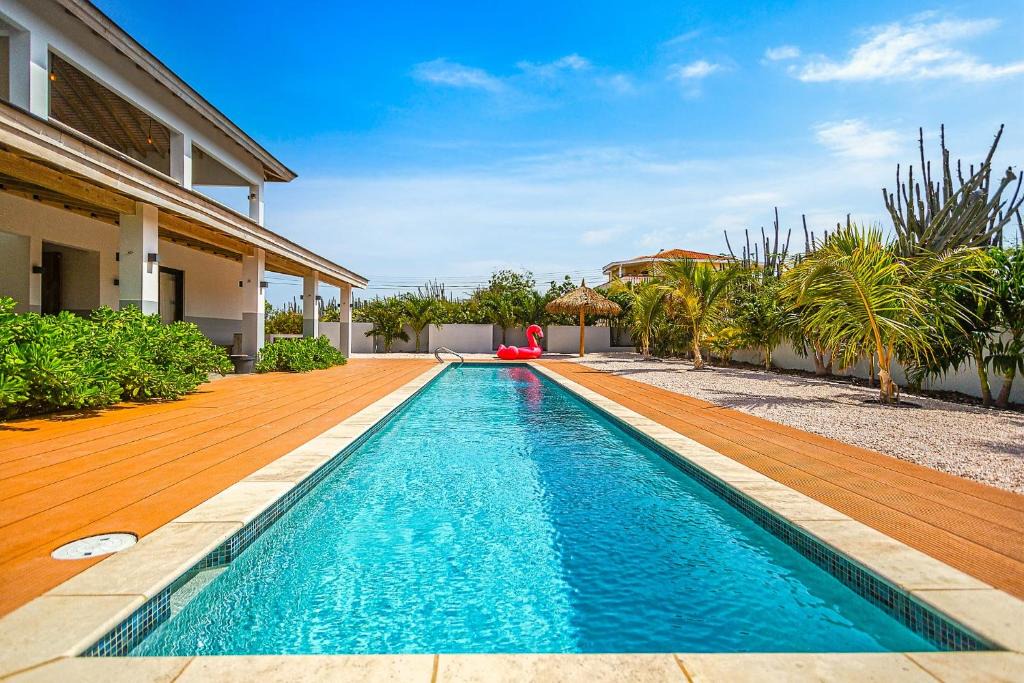 Kurimiauw Villa | Luxurious OCEAN VIEW Getaway