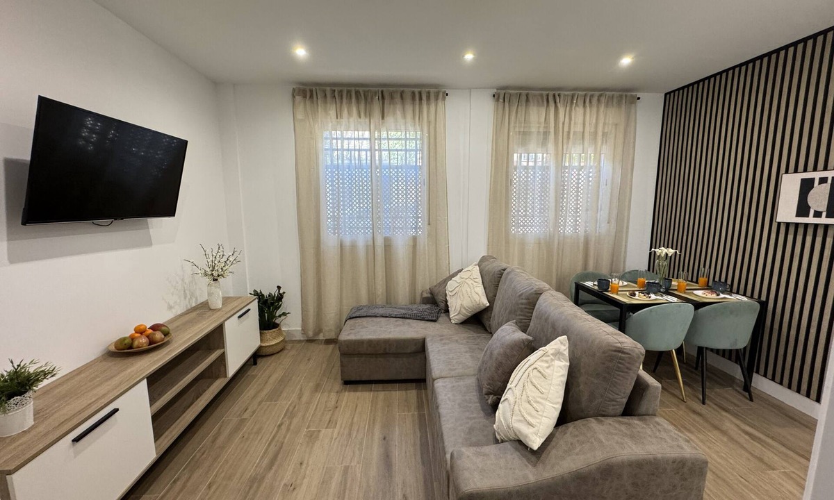 Distrito Sur Apartment | Modern first floor apartment