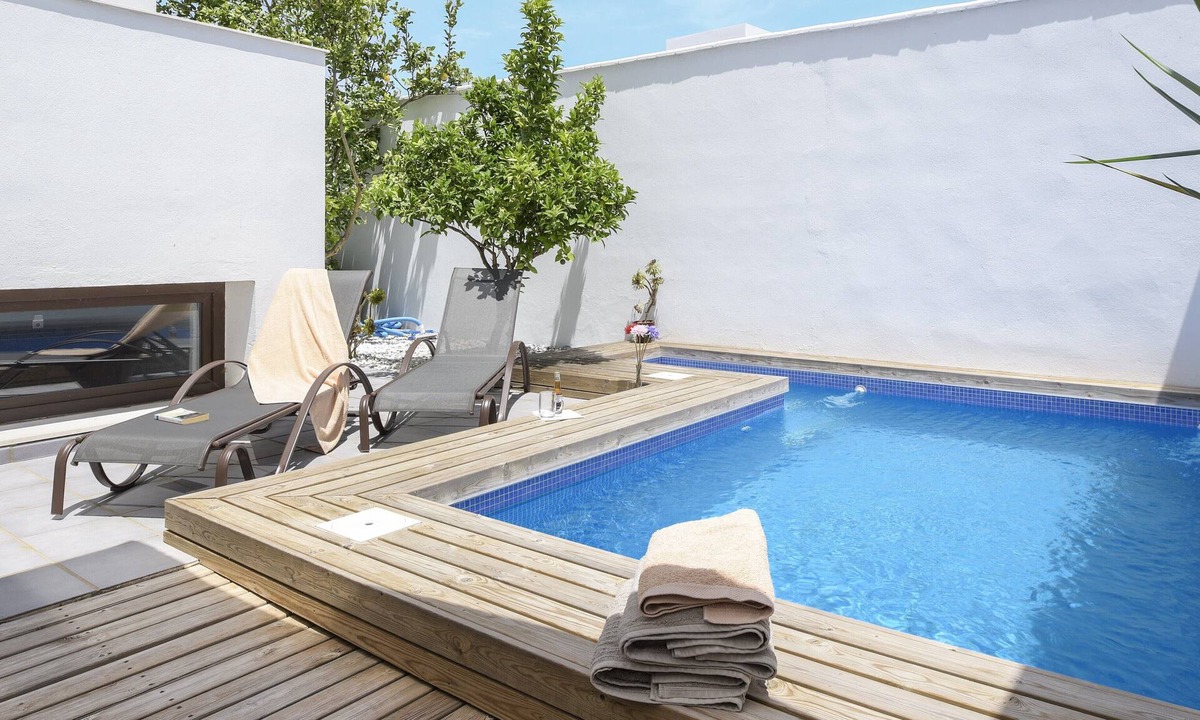 Conil de la Frontera House | Modern house near the beach with pool, rooftop terrace, Wi-Fi and air conditioning