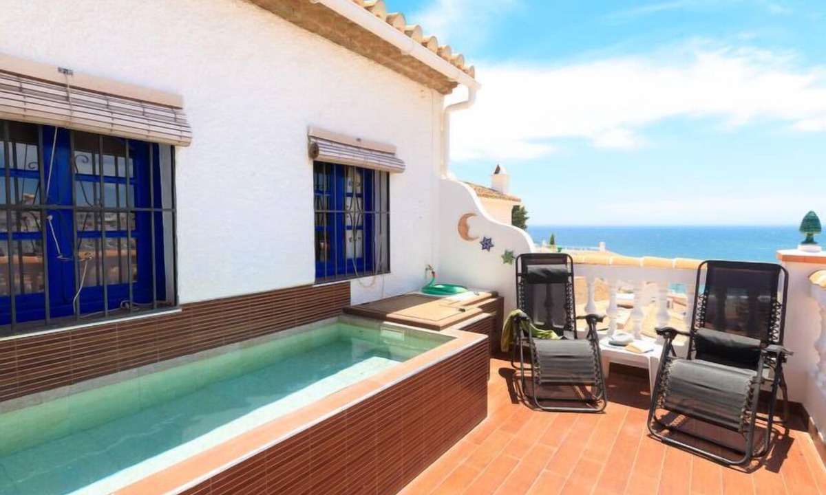 Chimenea House | Nerja Penthouse by Interhome