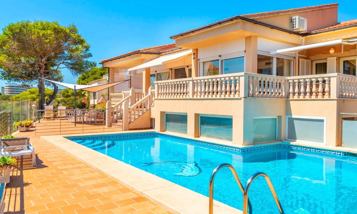 Cala Marcal House | Nice home in Portocolom with private swimming pool, can be inside or outside