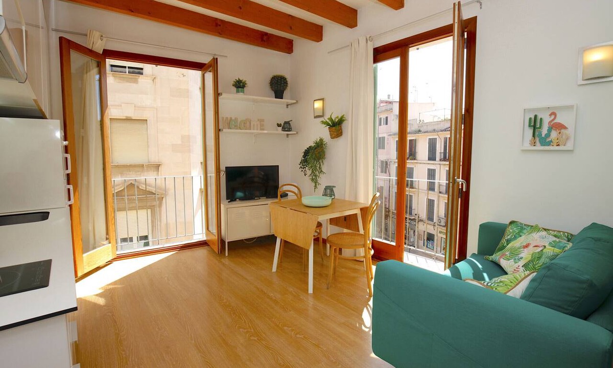 La Missio Apartment | Nice Studio in Palma Centro, Bright with Balcony, Wifi, Air Conditioning