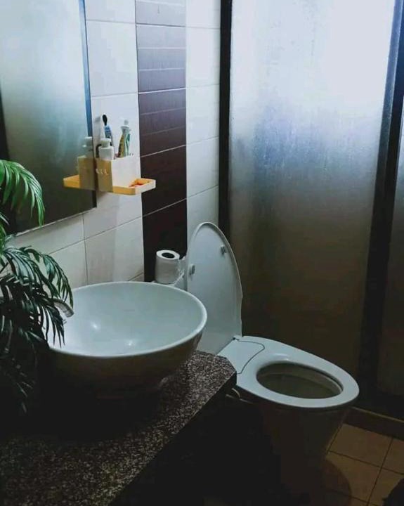 Totolan House | none