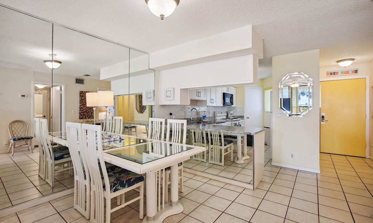 Butler Beach Condo | Oceanfront Luxury: Scenic St. Augustine