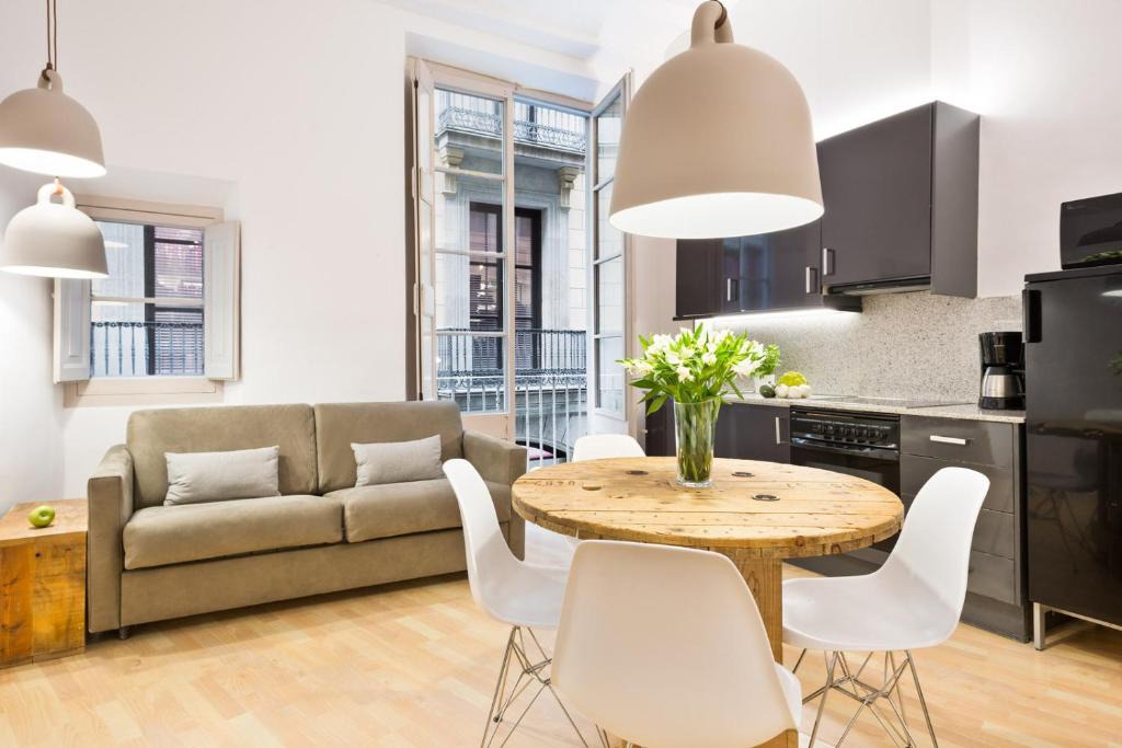 Gothic Quarter Apartment | Ola Living CND Canuda