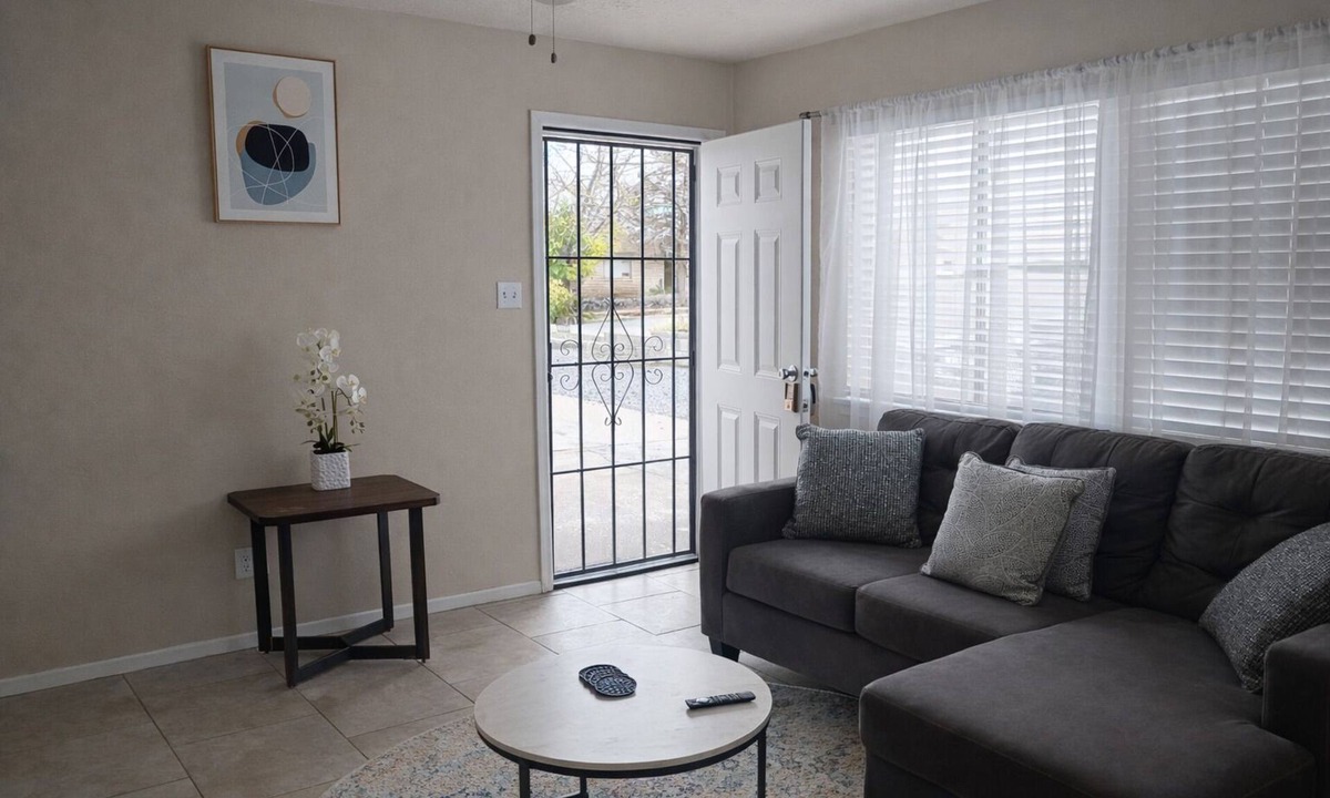Mesilla Park House | Payne Place 2