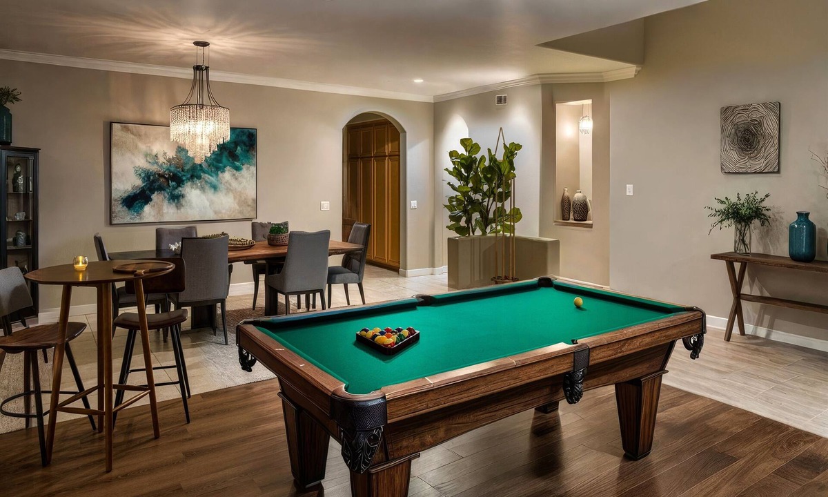 Placentia House | Pool Table Fire Pit Spacious Disney Retreat