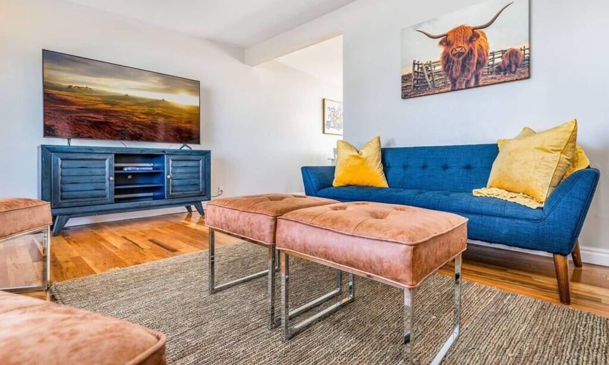 Murray House | Prime Location Remodeled Rambler Near Cottonwood Canyons