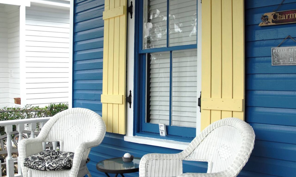 Lincolnville Apartment | Quaint Downtown Small Apt. Just Park Your car and Walk Everywhere in Town