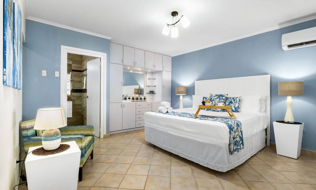 Shiribana House | Remodeled 3br2ba Cozy Central Private Pool