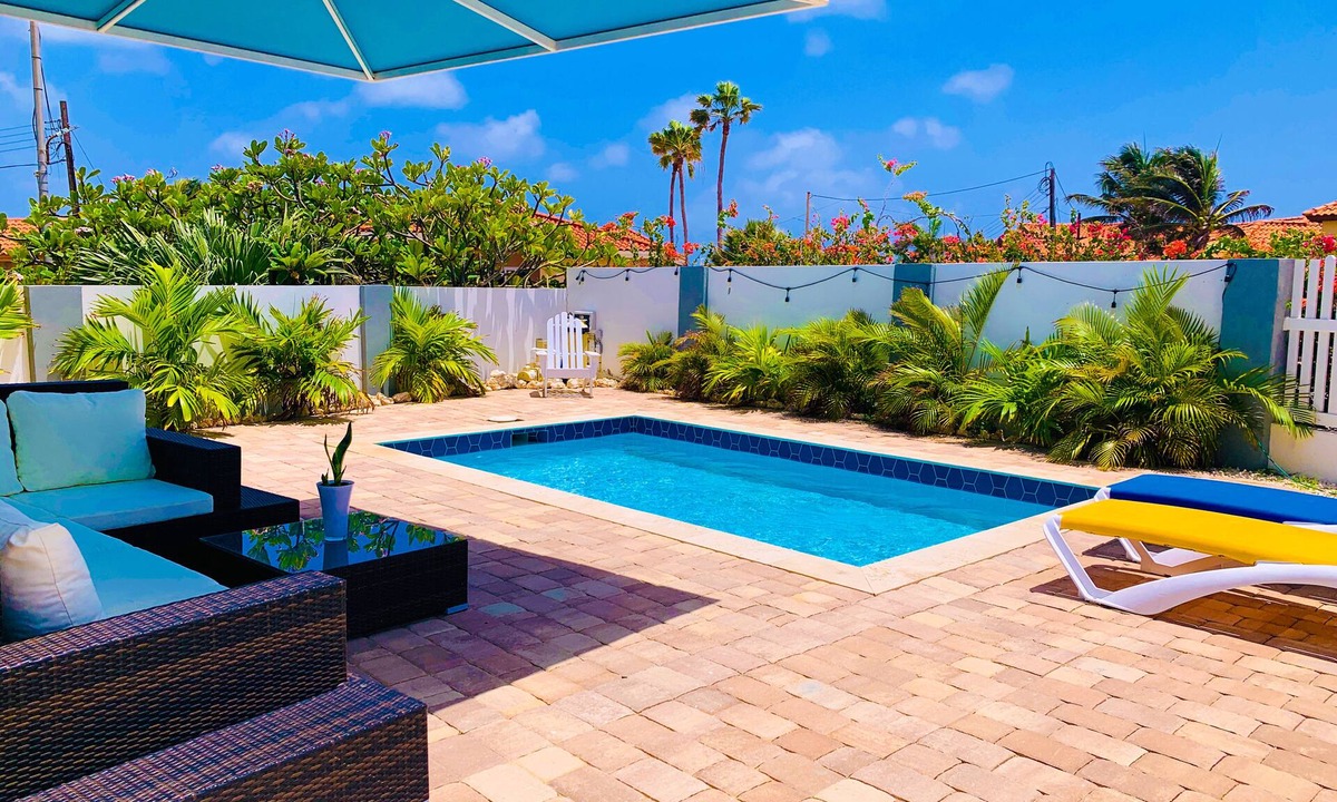 Esmeralda Villa | Romantic, Beautiful Sunsets w/Private Pool
