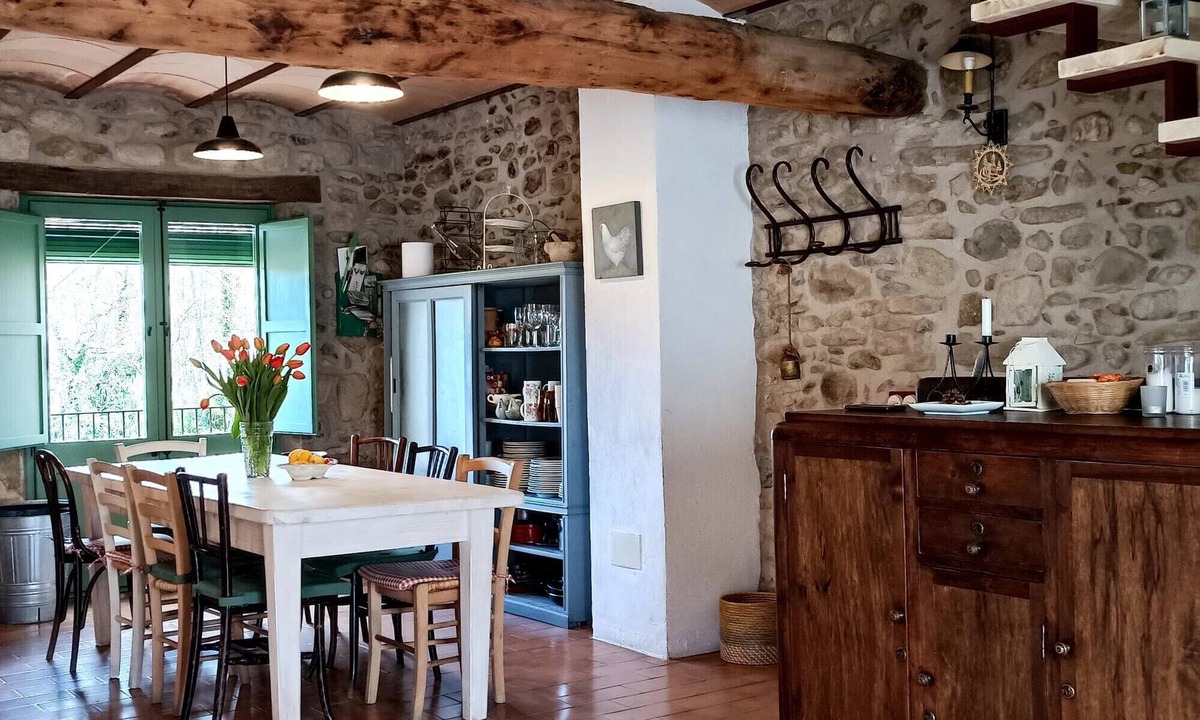 Mieras Cottage | Rural house with barbecue in Mieres -Gerona for 9 people