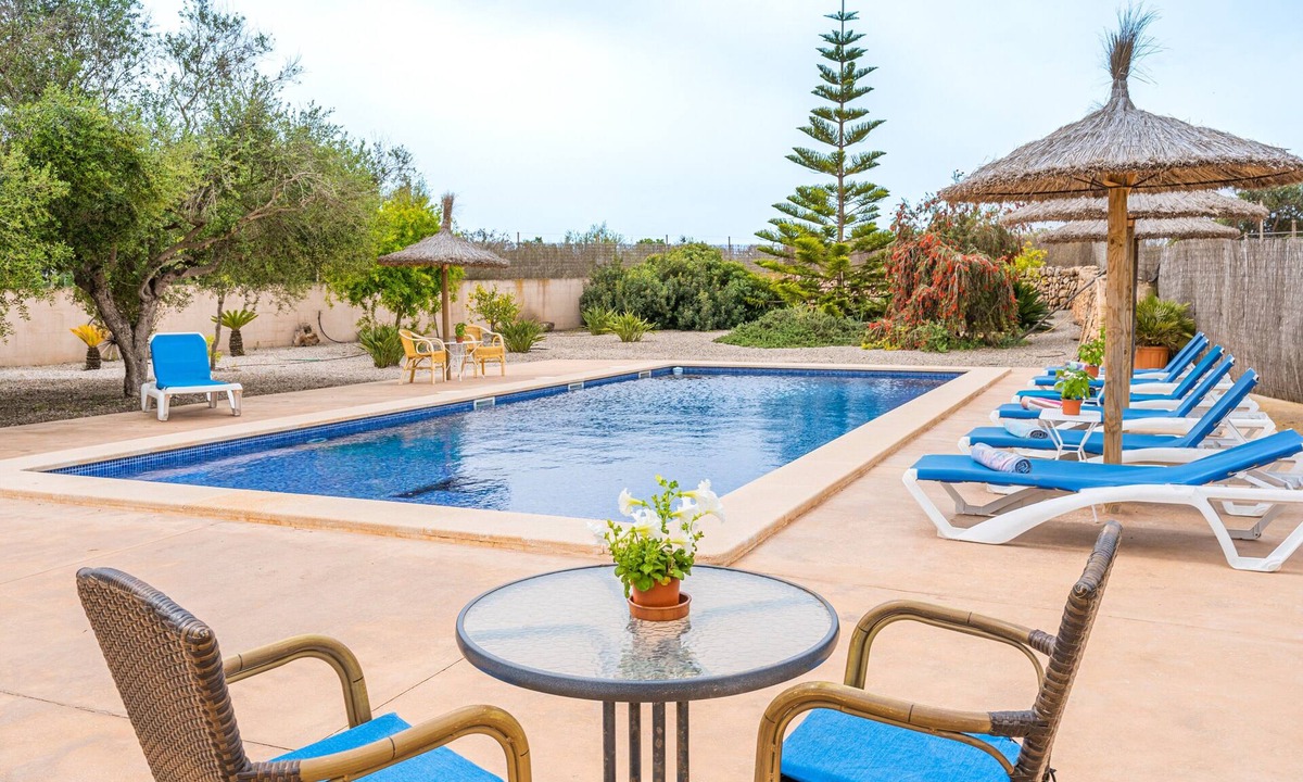 Ses Salines House | Sa Punta Ses Salines Holiday Home with Pool and Wi-Fi