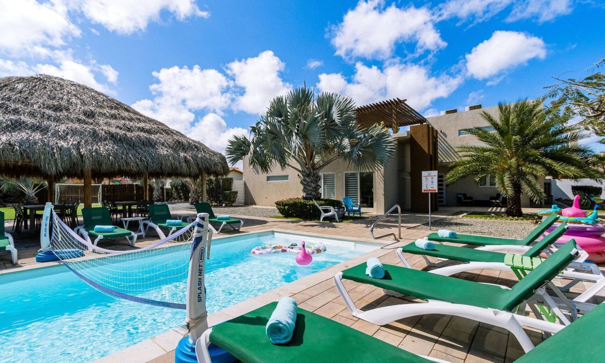 Koyari Villa | Sleeps 26! Spacious Luxury: Pool ~ Soccer ~ Gazebo