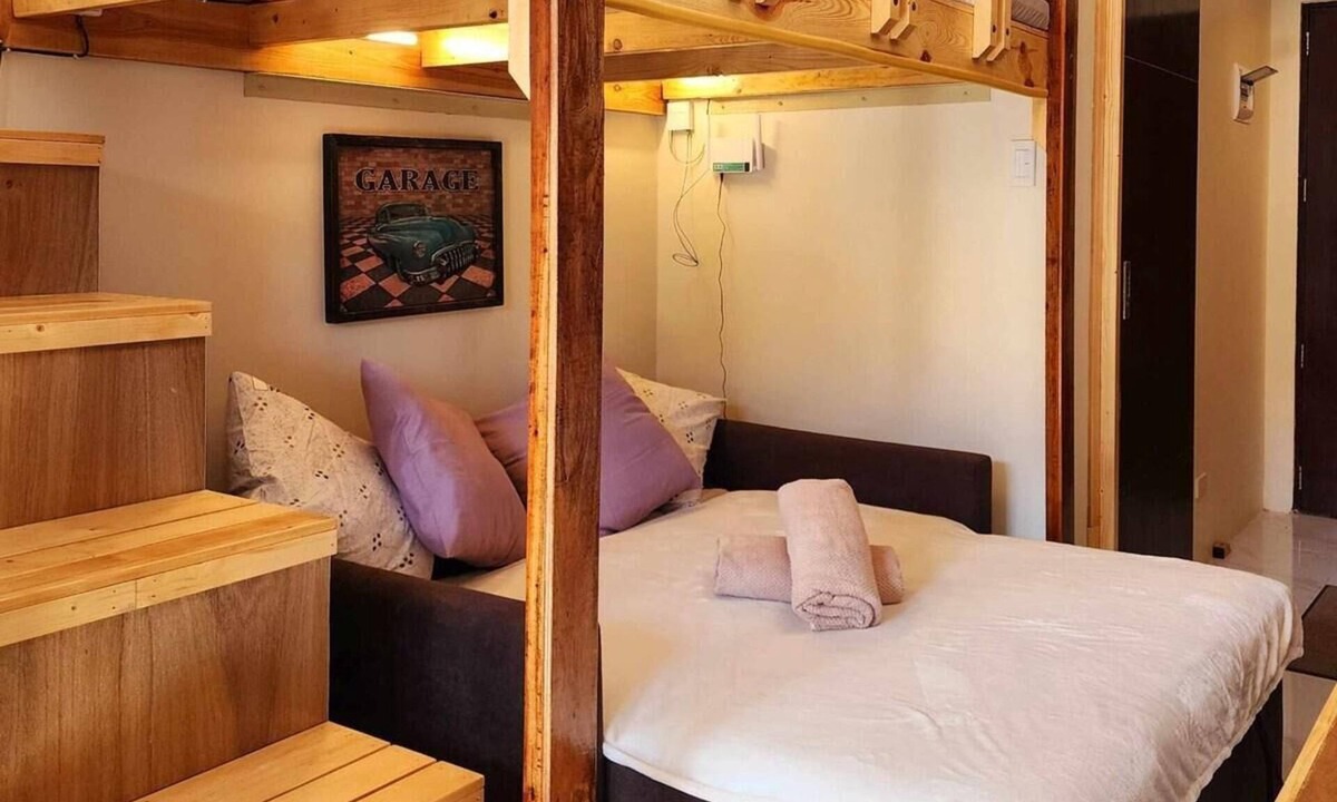 Baguio Apartment | Studio - Sleeps 4 - Pets - Smoking - Wifi