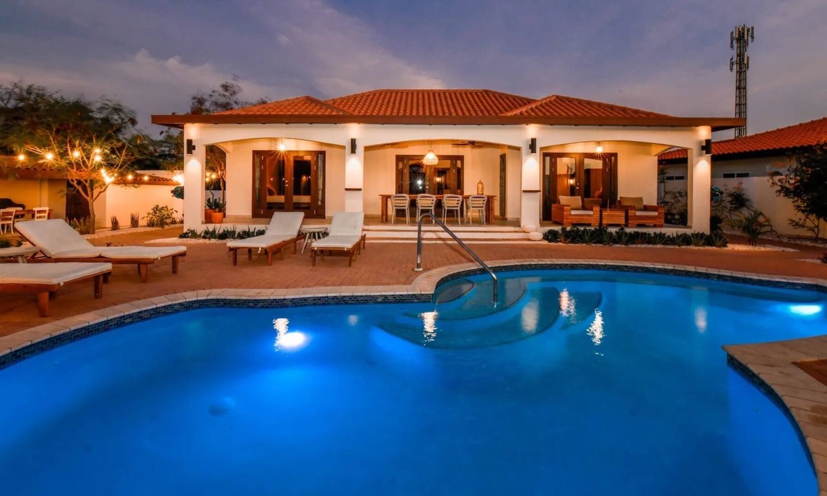 Kamay Villa | Summer Oak Villa