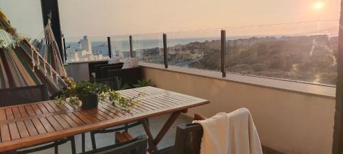 Tarifa Apartment | SUNSET DIVINE Views, Terrace , Pool , Garage- Fibre