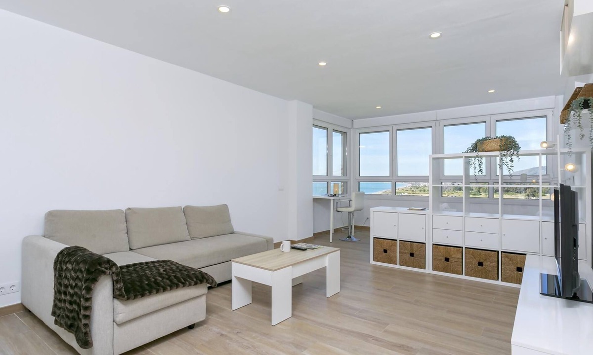 Guadalmar Apartment | Sunstay Guadalmar Loft Seaview