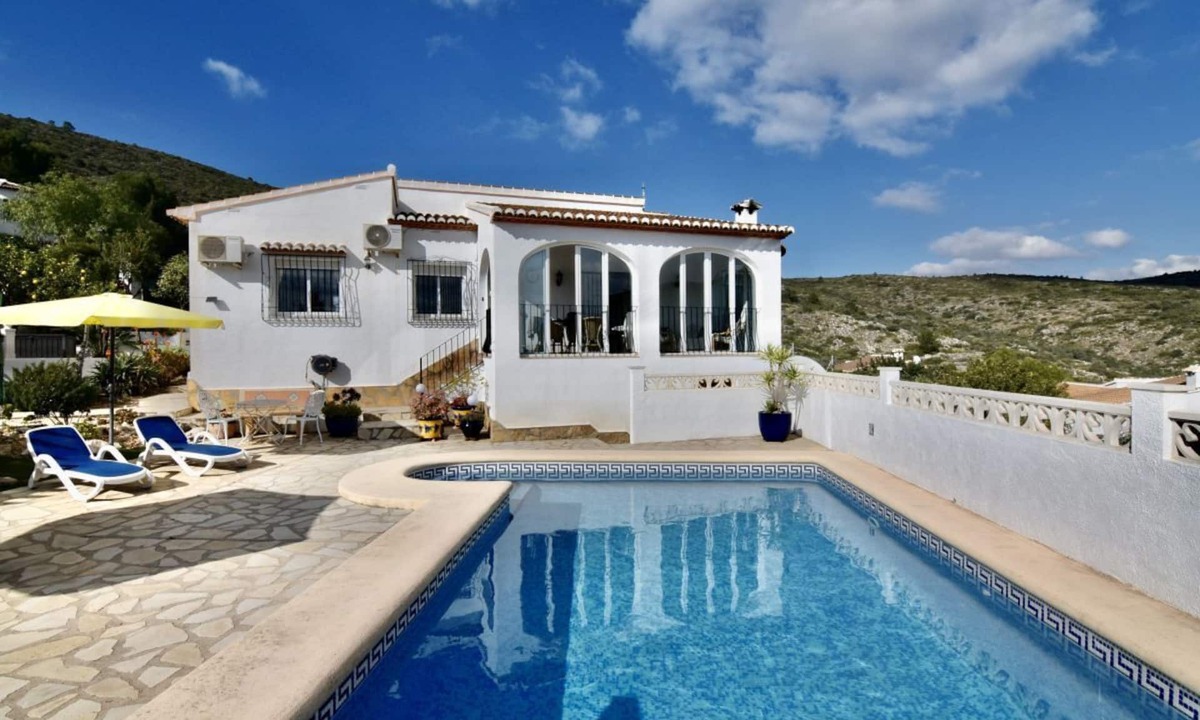 Alcalali Villa | Superb 3 bed villa, private pool, stunning mountain views. Alcalalí Jalon Valley