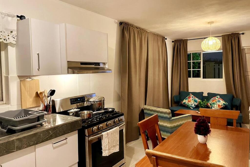 Santa Cruz Apartment | Tropical escape - located In the heart of Aruba