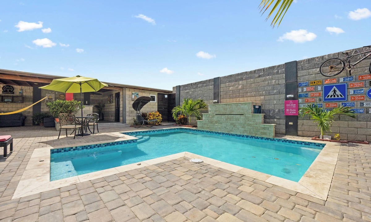 Piedra Plat House | Unique 5BR Home! Private Pool! Outdoor Shower!