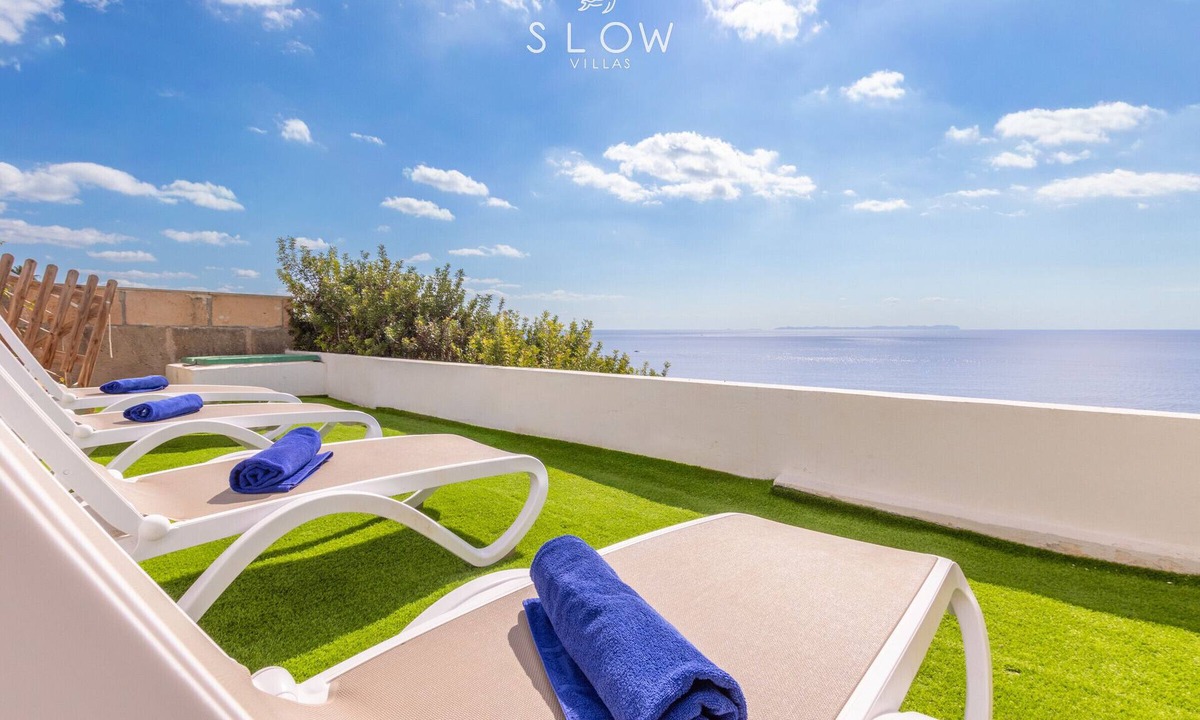 Cala Pi Ski Chalet | Villa Es Bufedo, frontline holiday home with spectacular sea views in Cala Pi